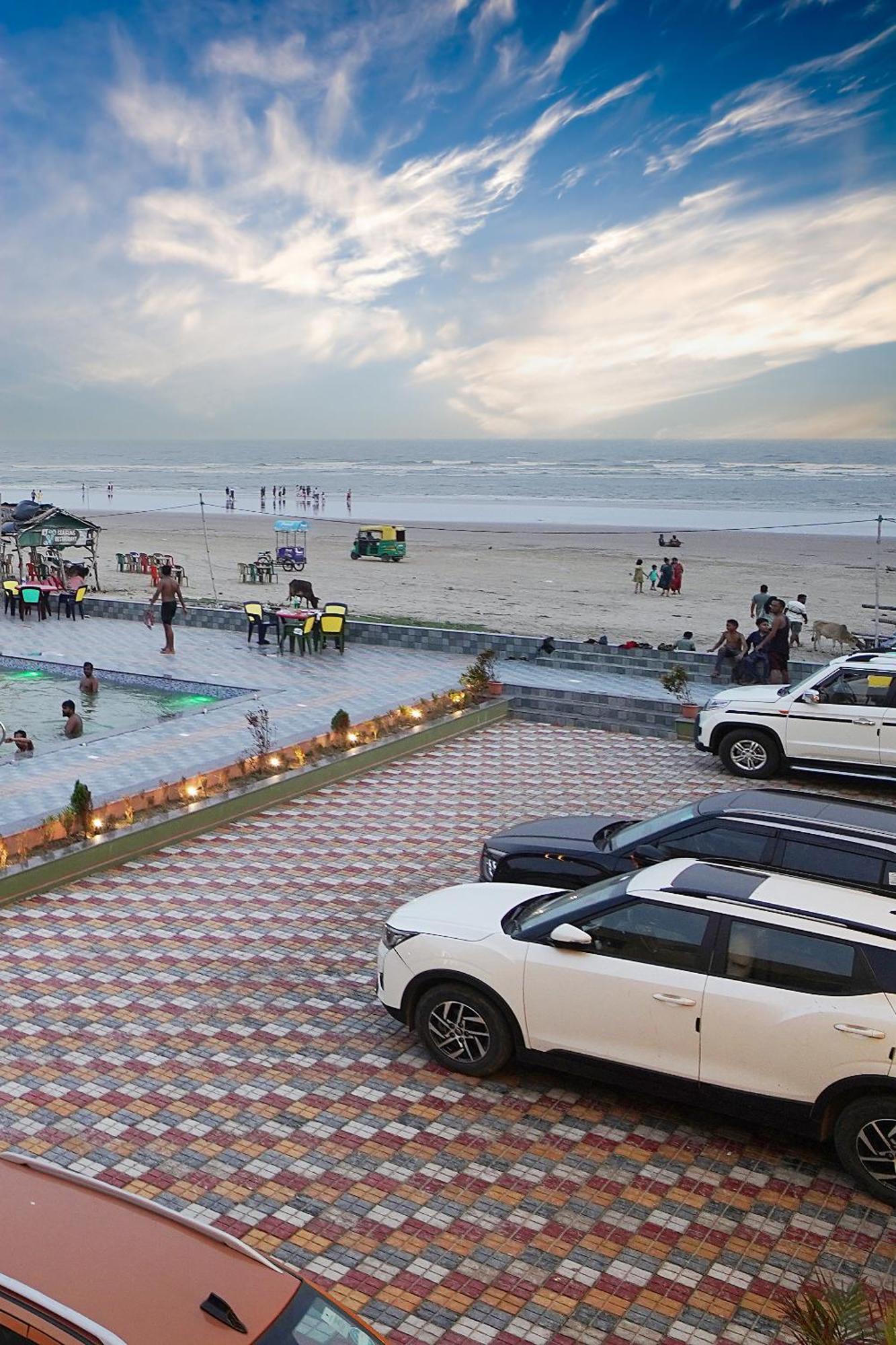 Goa Beach Resort On Beach Mandarmani Bagian luar foto