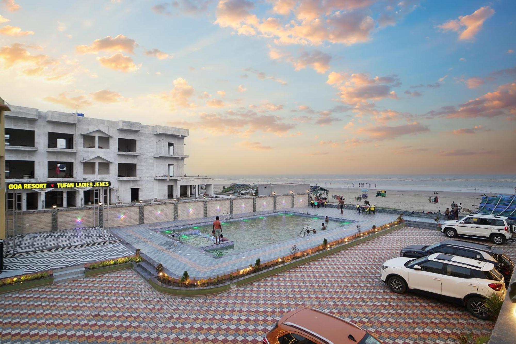 Goa Beach Resort On Beach Mandarmani Bagian luar foto