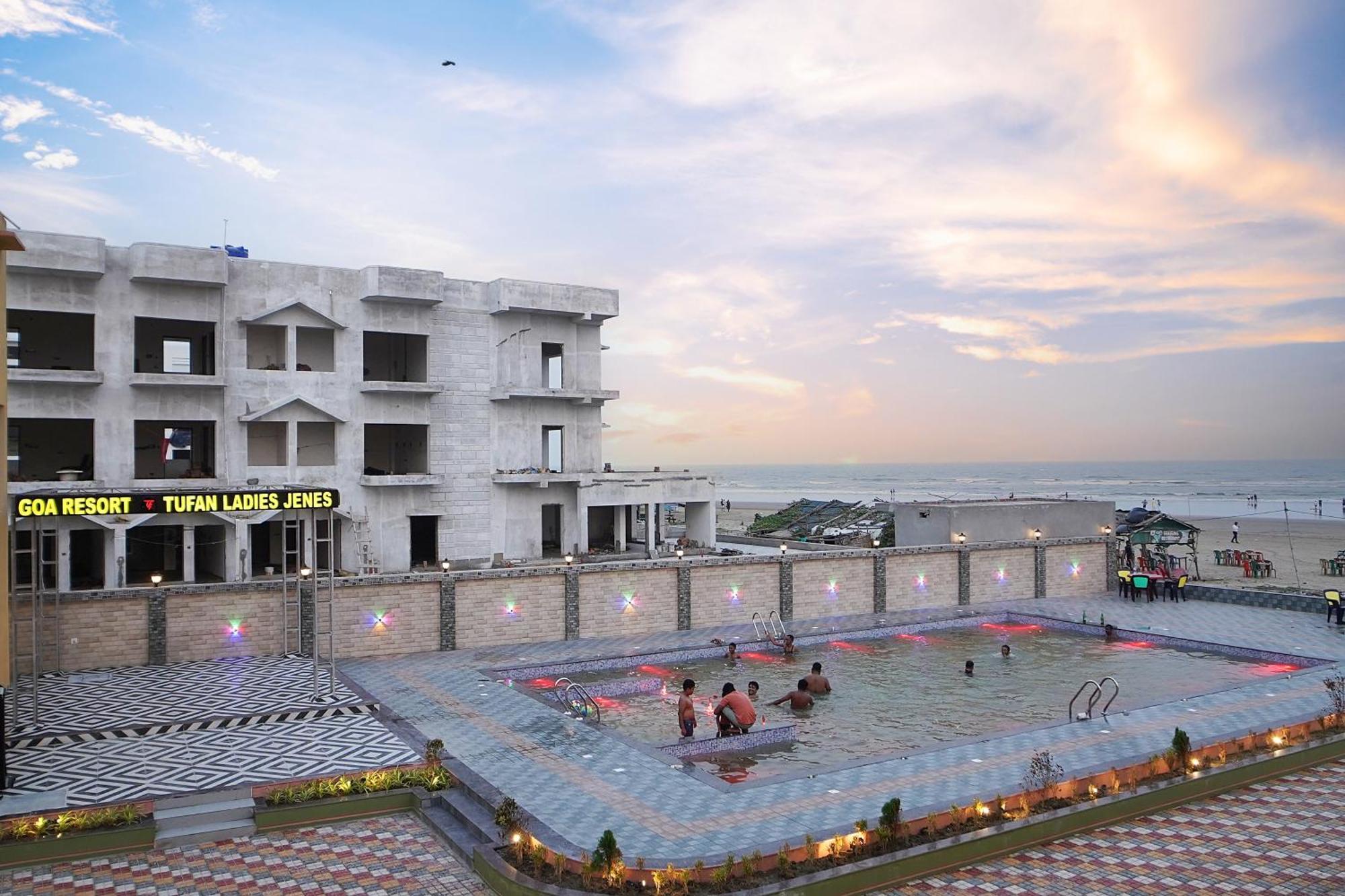 Goa Beach Resort On Beach Mandarmani Bagian luar foto