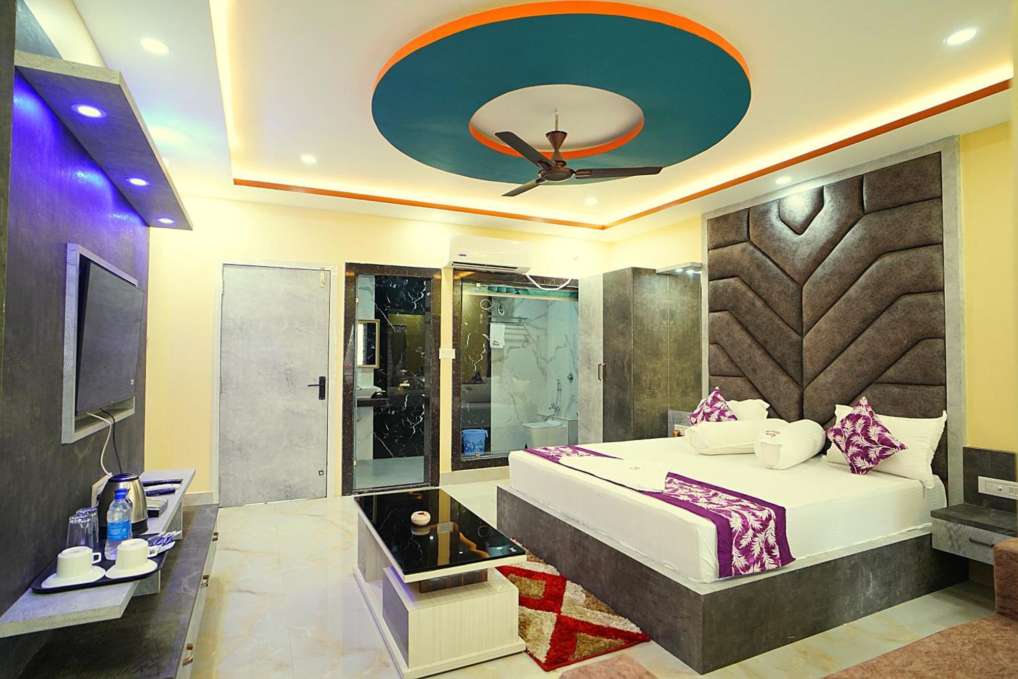 Goa Beach Resort On Beach Mandarmani Bagian luar foto