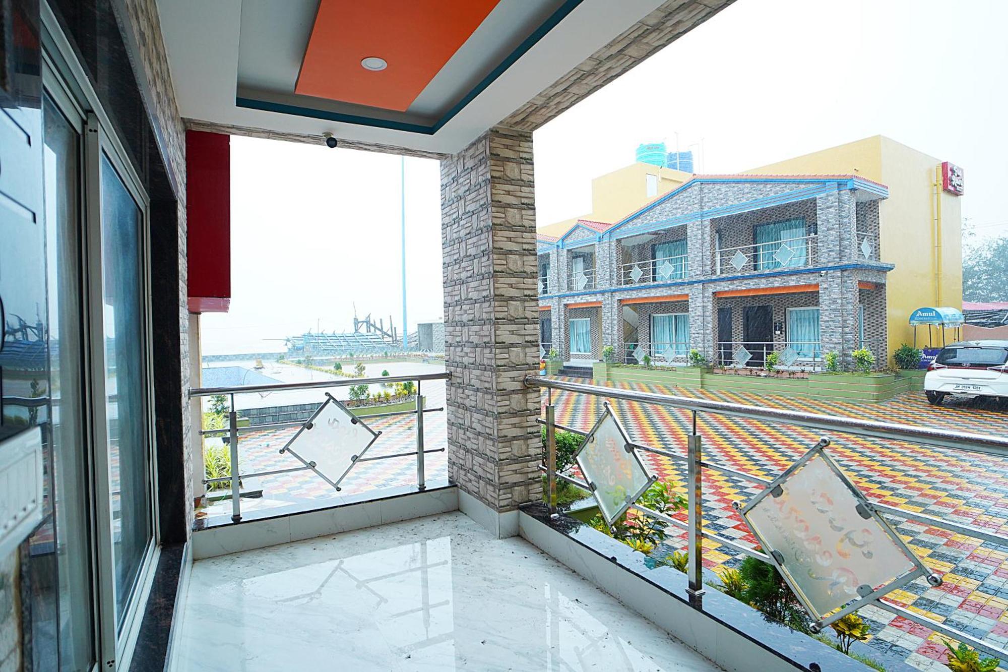 Goa Beach Resort On Beach Mandarmani Bagian luar foto