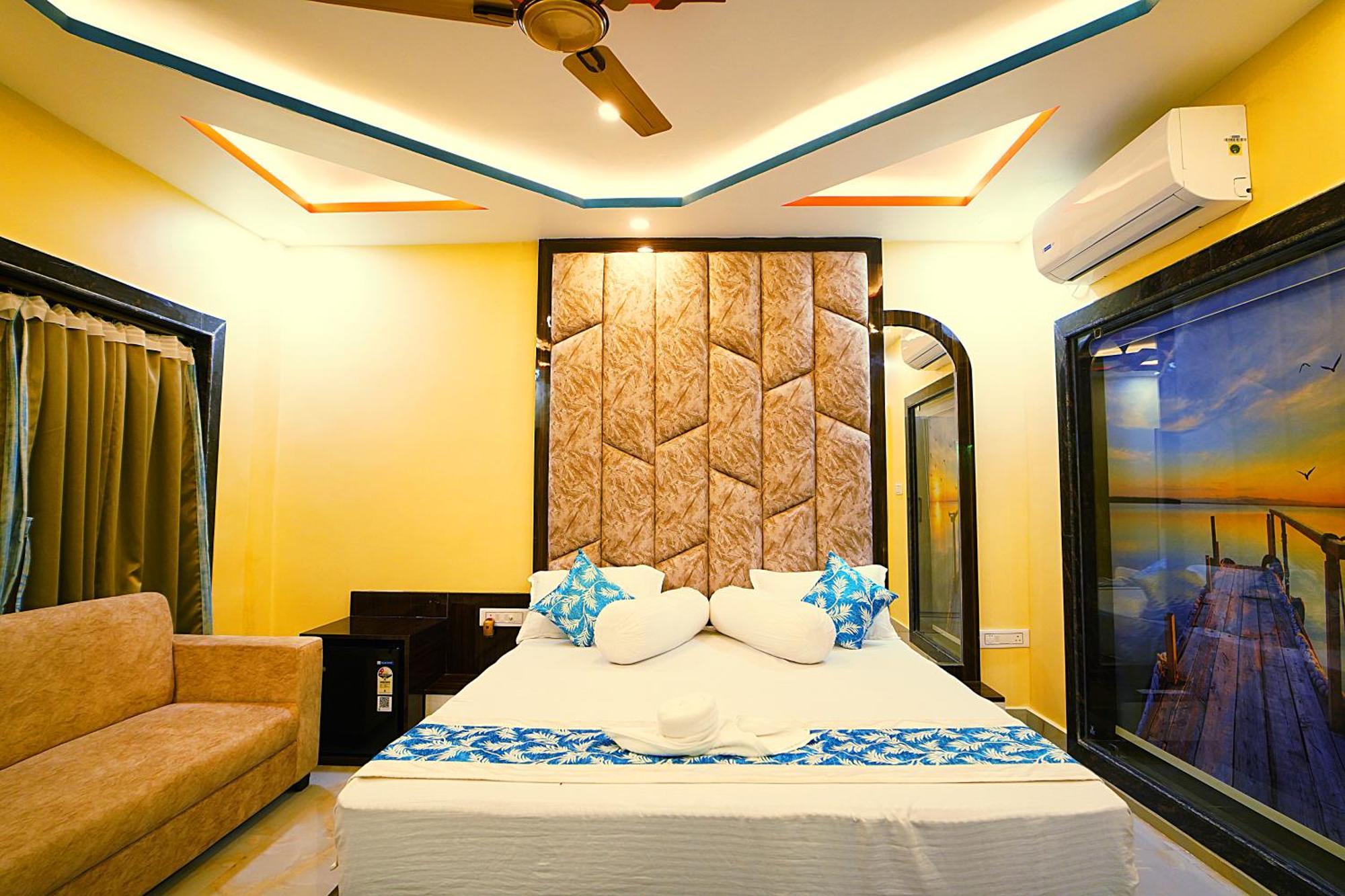 Goa Beach Resort On Beach Mandarmani Bagian luar foto